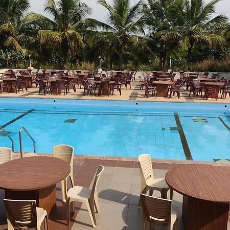 Kanthi Resorts Badami Bāgalkot Eksteriør billede