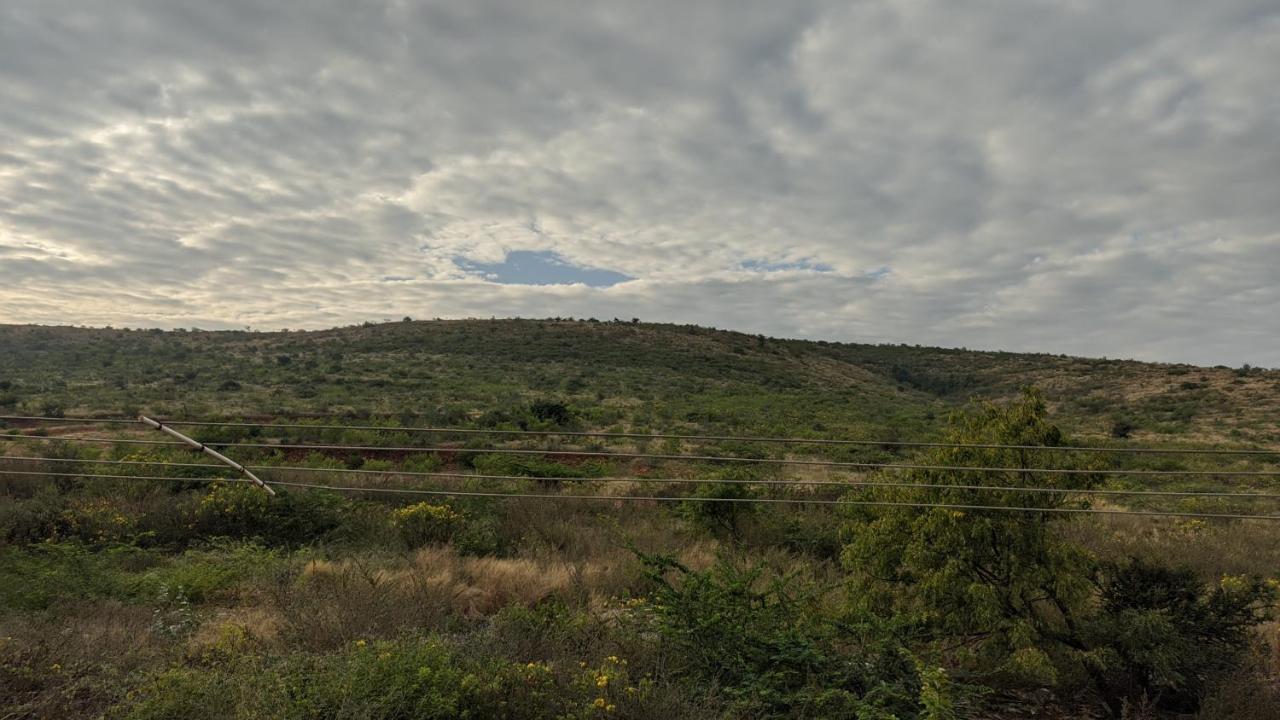 Kanthi Resorts Badami Bāgalkot Eksteriør billede