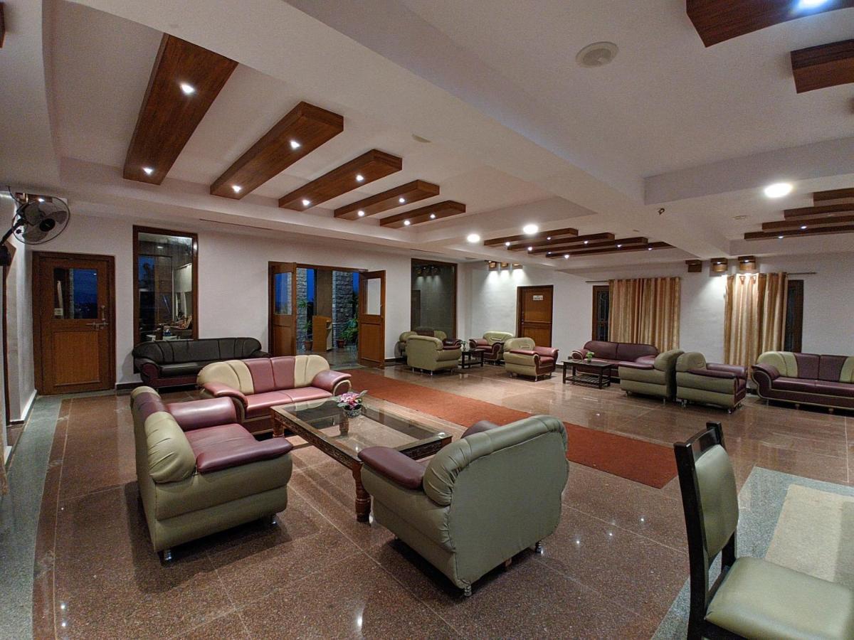 Kanthi Resorts Badami Bāgalkot Eksteriør billede