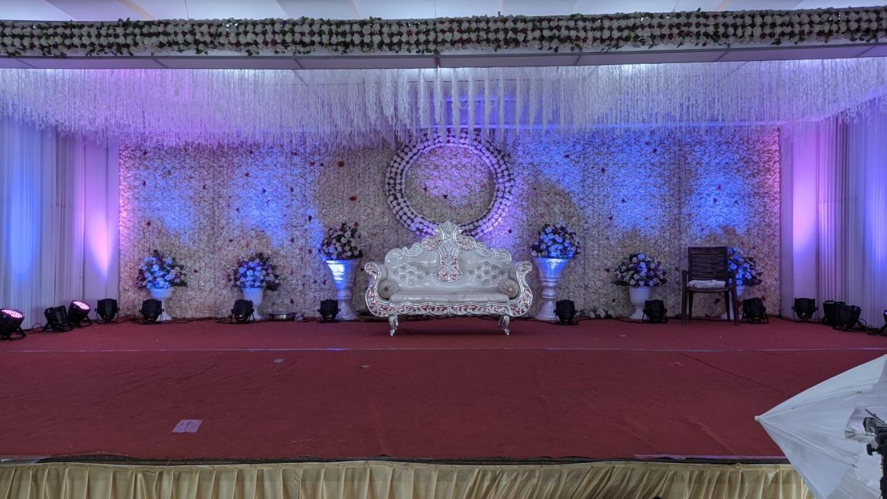 Kanthi Resorts Badami Bāgalkot Eksteriør billede