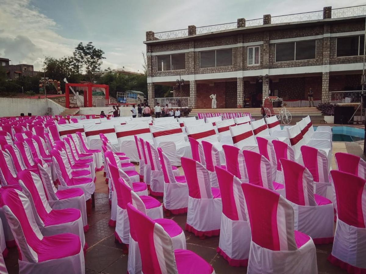 Kanthi Resorts Badami Bāgalkot Eksteriør billede
